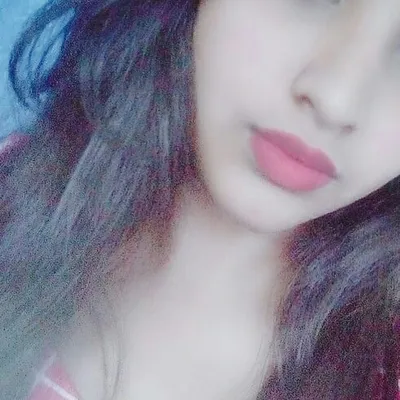 aleena khan💋 profile