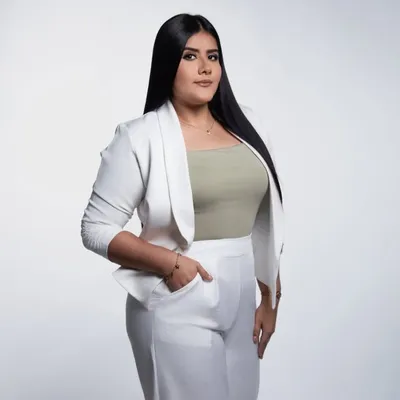 MAQUILLADORA profile