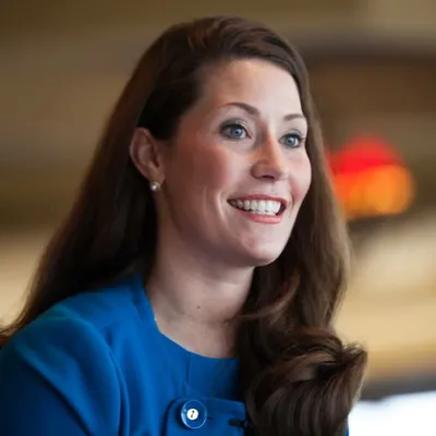 Alison Lundergan Grimes profile