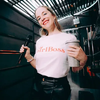 Alison Mandel profile