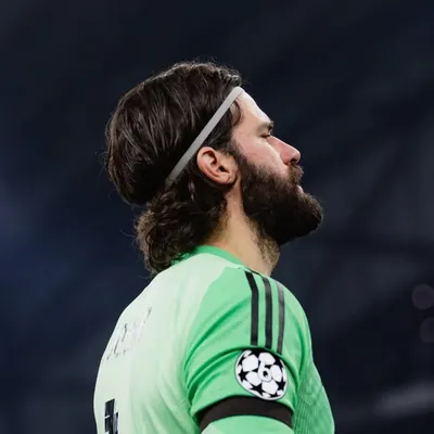 Alisson Becker profile