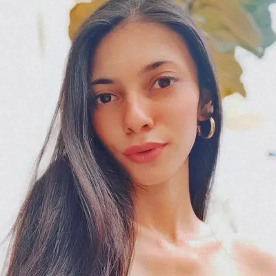Aliya Hussain profile