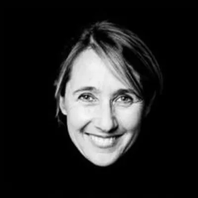 Alexia Laroche-Joubert profile