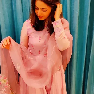 Alka Khan profile