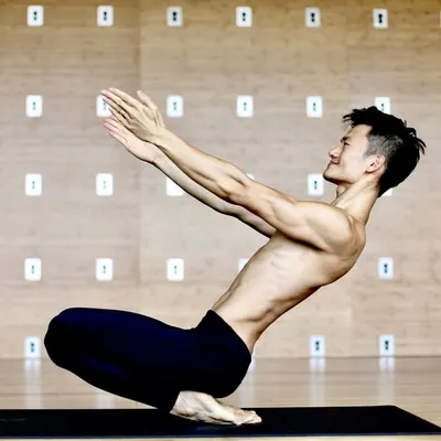 Allen Wu Yoga profile