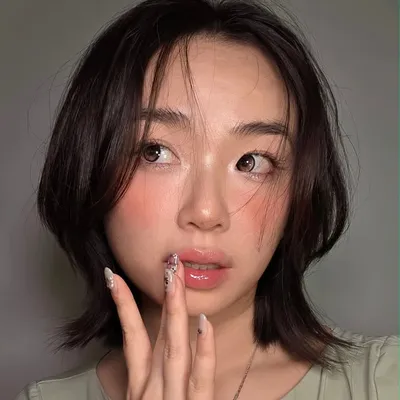 Ashley 珮恩 ⋆˙ profile