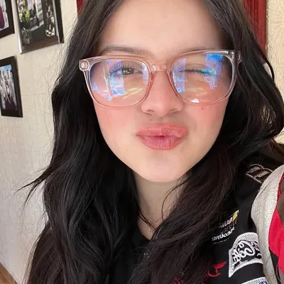 Allison Hernandez profile