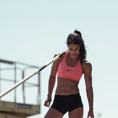 Allison Stokke Fowler profile
