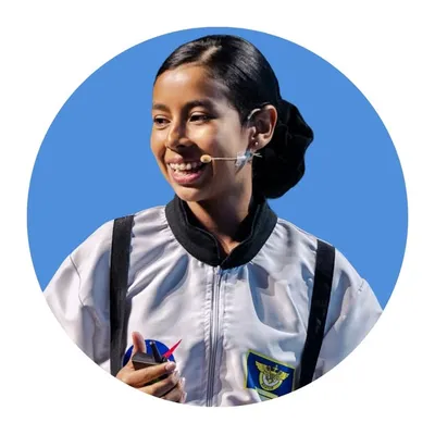 Allison Avendaño profile
