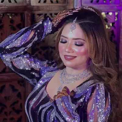 Ally Naaz profile