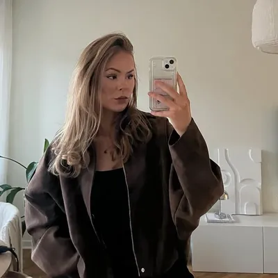 Alma Strandh profile