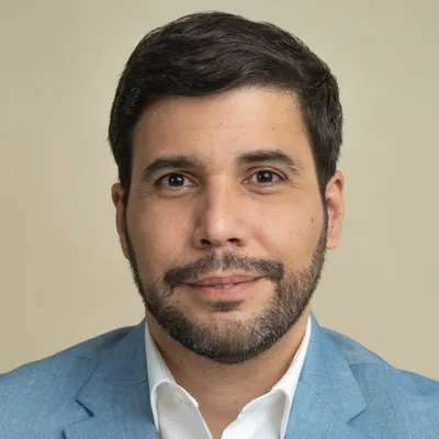 Arturo Lopez Valerio profile