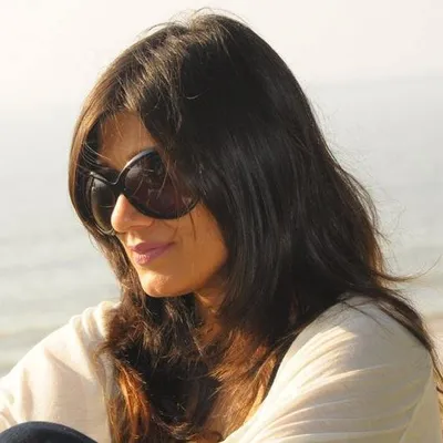 Alpaa Turakhiaa profile