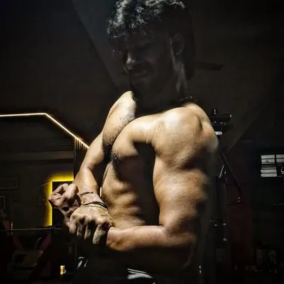 bhuvikk_official profile