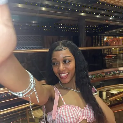 Maya Peezy ๐ profile