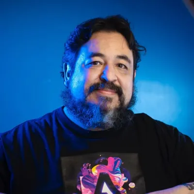 Eduardo Gomez profile