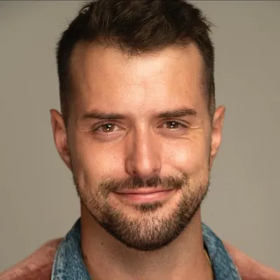 Álvaro Jiménez profile