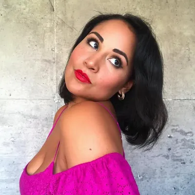 Alejandra Ramos profile
