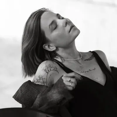 alyona lobanova; photographer, kyiv profile