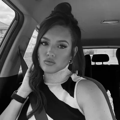 Alyssa L Huia profile