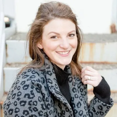 Alyssa | Mom Blogger + Family Travel profile