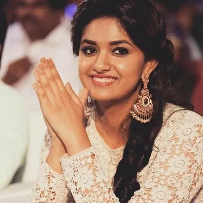 KEERTHY SURESH ⭕ profile