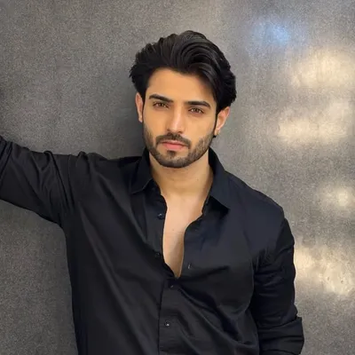 aman badola ⚡️ profile