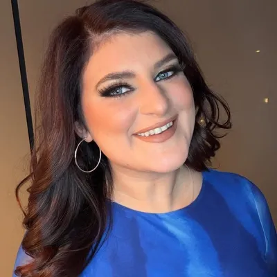 Amanda Schnurr profile