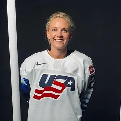 Amanda Kessel profile