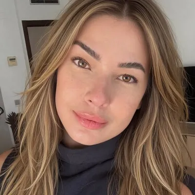 Amanda Almeida profile