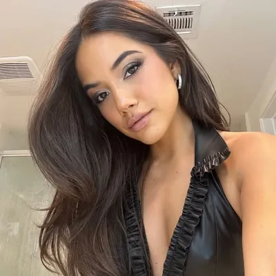 amanda lopez profile