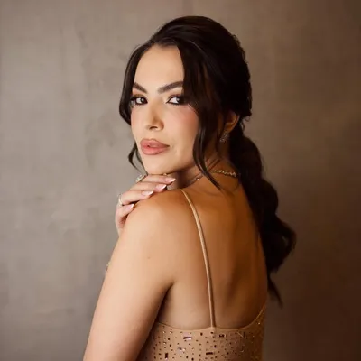 Amanda Naves | Maquiadora Goiânia profile