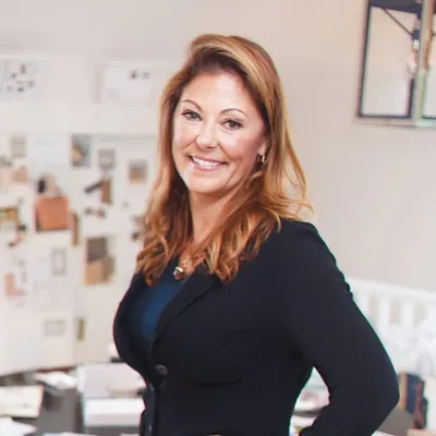 Amanda Travers Nisbet profile