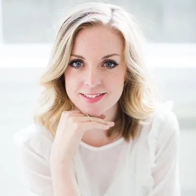 Amanda White | Wedding Hair & Makeup Artist | Surrey & London profile