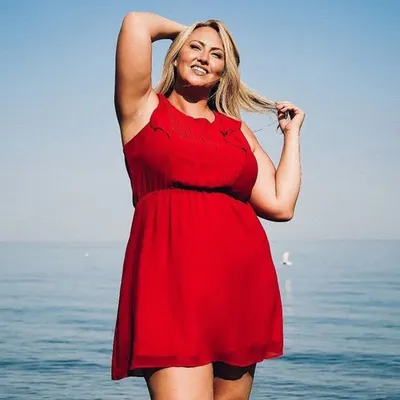 Amanda Toth profile