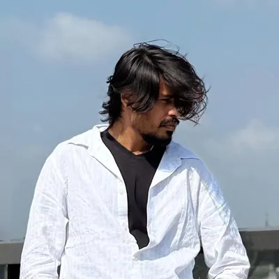 Aman Naroliya™ profile