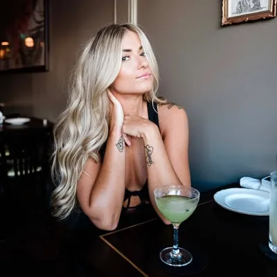 Amy May profile