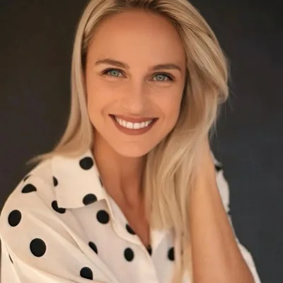 Amber Wyatt | Travel Creator | LA profile
