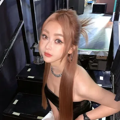 Amber Lee安柏 profile