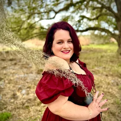 Amber Mitchell profile