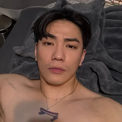 鄭yan profile
