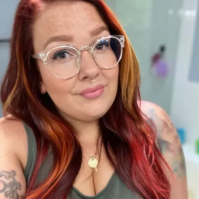 Amber Navarro profile