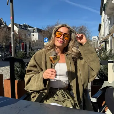 Amber Van Gelder profile