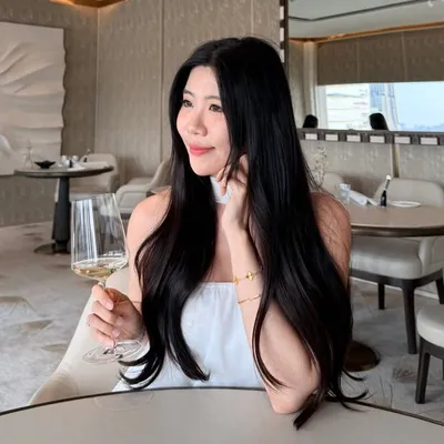 Amber Lee profile