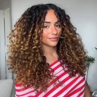 Ambre profile
