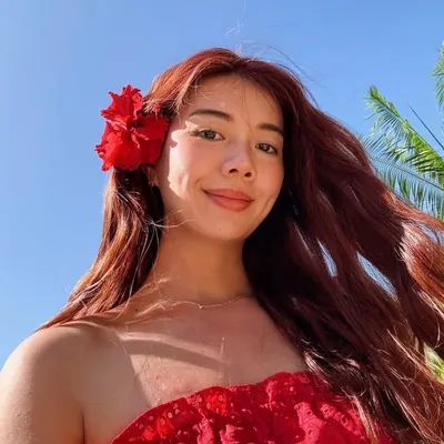 Amelyn Beverly profile