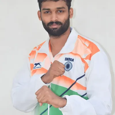 Ameer Vayalar profile
