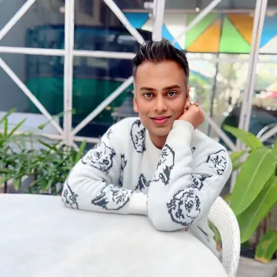 MakeupArtist Ameeth Dash profile