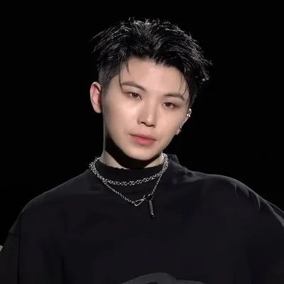 KpopThrills🍷 profile