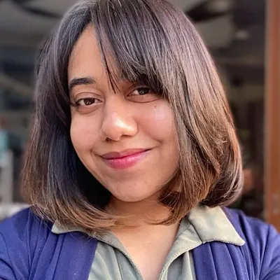 Amreen Khan | Travel & Coffee profile